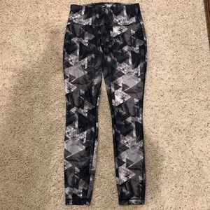 Patterned leggings